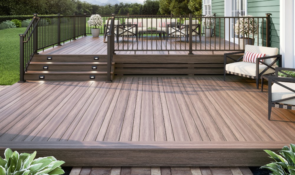 Deckorators Composite Decking and Aluminum Rail